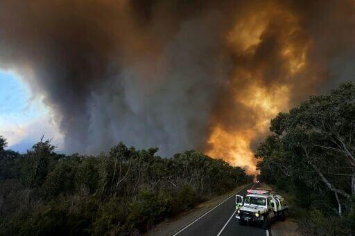 Un incendie de brousse massif dans le Grampians National Park, en Australie, ravageant une superficie équivalente à celle de Singapour, décembre 2024.